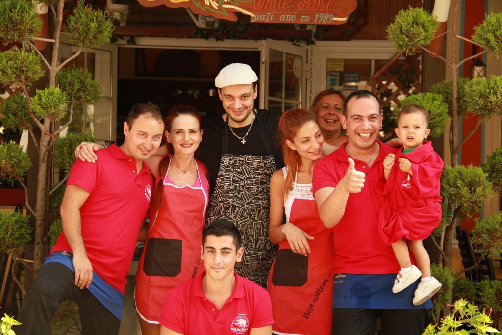 Hotel White Rose Beach Olympiakí Aktí Luaran gambar